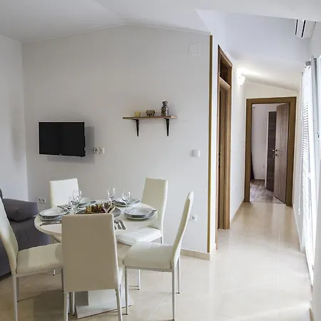 Ivona Apartment Sibenik